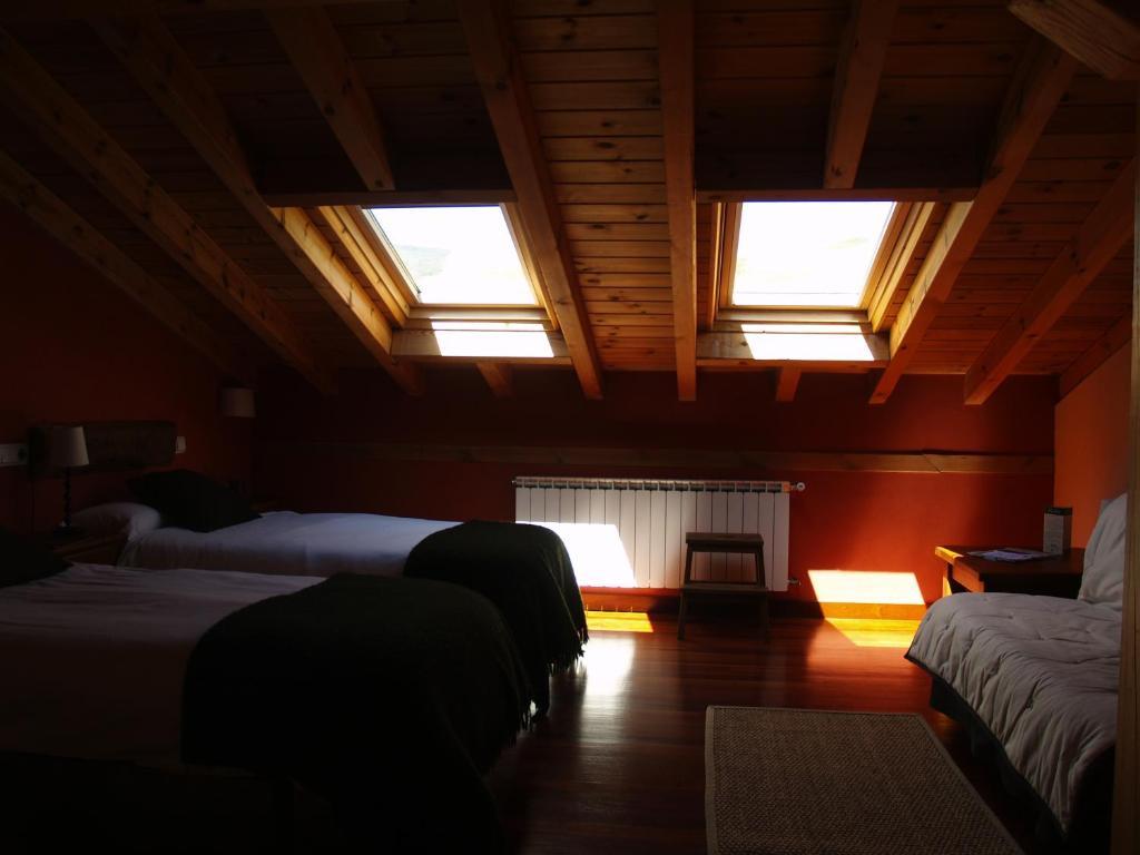 Hotel Rural Piedra Abierta San Martin de Perapertu Bilik gambar