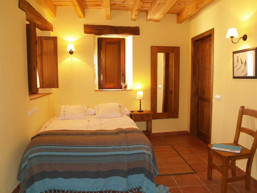 Hotel Rural Piedra Abierta San Martin de Perapertu Luaran gambar